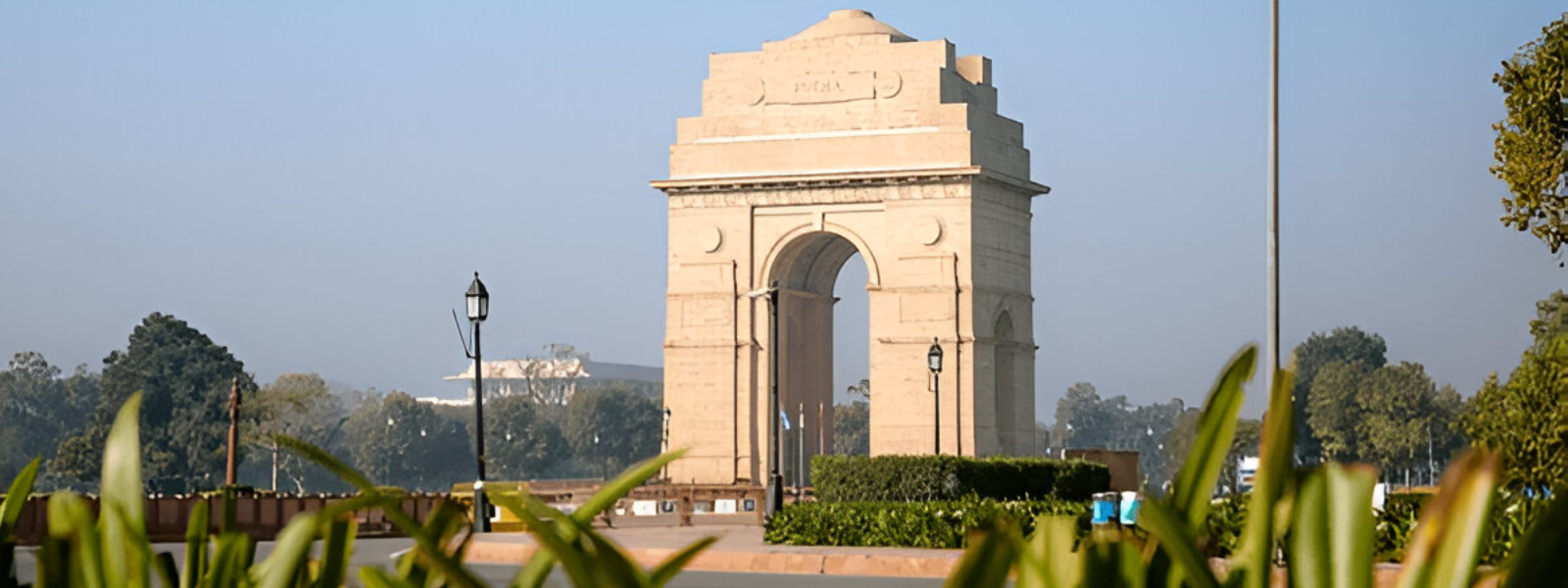 Delhi to Agra Bus Service